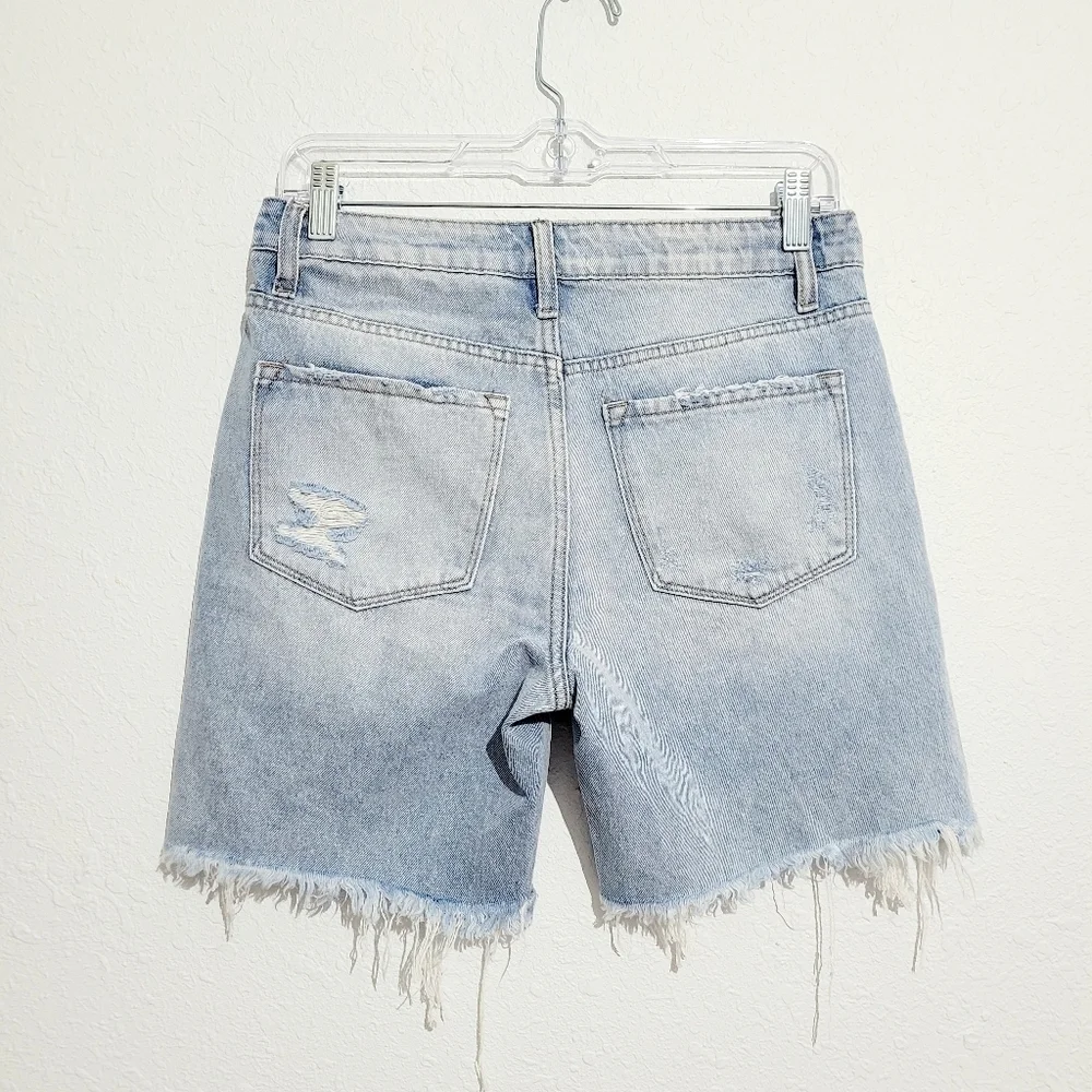 VERVET Women's Denim Jean Light Wash Shorts Distressed 100% Cotton Size Small - Picture 3 of 12